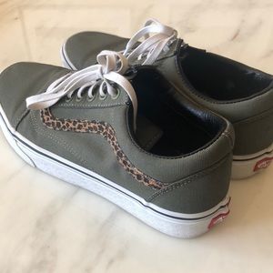 9.5 Green and cheetah print canvas vans
